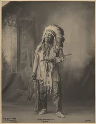 [Høvding American Horse, fra Oceti Sakowin Oyate].
