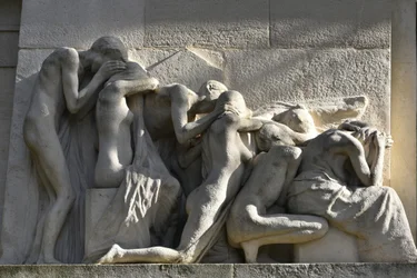 Monument for de døde, Pere Lachaise-kirkegården, Paris (foto)