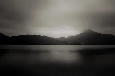 Mirror, 2019, (fotografi)