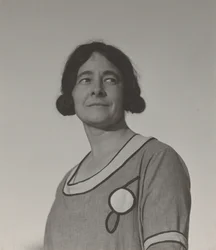 Ida O