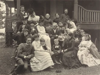 Familien Stieglitz i Oaklawn ved Lake George