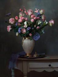 Elegant blomsterarrangement