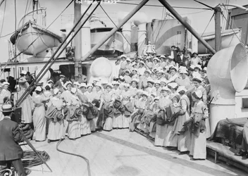 På Røde Kors, 1914