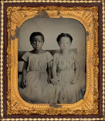 Portræt af to piger, ca. 1860 (foto)