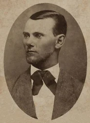 Portræt af den fredløse Jesse James (1847-1882), (kabinetfoto)