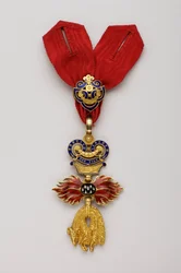 Det gyldne skindorden: Østrigsk guldskind - Formindsket emblem - 1850-1900 - Guld og emaljer - H: 7,6 cm; B: 4,5 cm; Vægt: 42 g - Privat samling