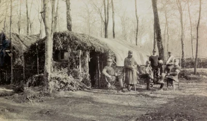 Fotografi fra et personligt album af en infanterieløjtnant under de første måneder af Første Verdenskrig (1., Iere