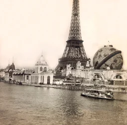 Verdensudstillingen i 1900 i Paris: Himmelgloben og Eiffeltårnet - privatsamling