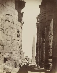 Søjler og Obelisk ved Karnak