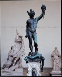 Perseus med Medusas hoved, 1545-54 (bronze)