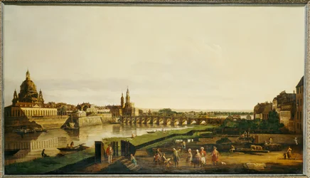 Udsigt over Dresden fra højre bred af floden Elben over Augustusbrucke