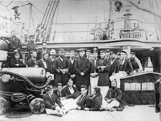 Officerer om bord på HMS Eclipse, ca. 1888