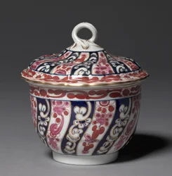 Overdækket skål, fabrikant Worcester Porcelænsfabrik, ca. 1770