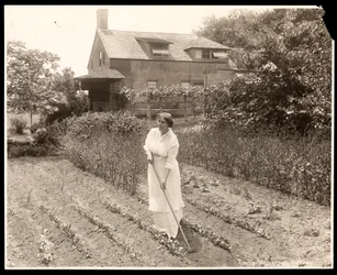Emily Wakeman Hartley, ca. 1913 (sølv gelatinetryk)