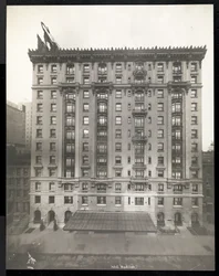 Hotel Woodstock på 127 West 43rd Street, New York, 1911 eller 1912 (sølvgelatineprint)