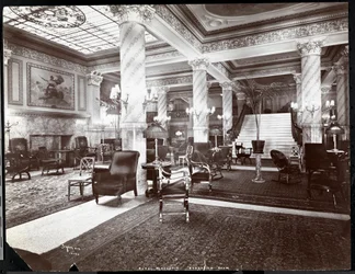 Receptionslokalet på Hotel Majestic, 1902 (sølv gelatinetryk)