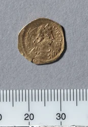 Half Tremissis of Justinian I, Constantinople, 527-565 (gold)
