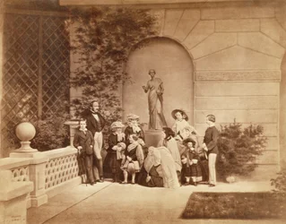 Portræt af den kongelige familie i Osborne House, 1857 (sepia foto) (se 195000)