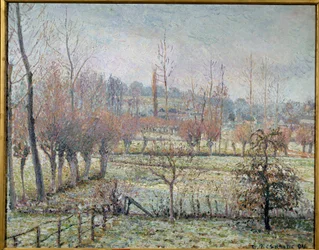 Hvid frost, morgen eller sne effekt i Eragny. Maleri af Camille Pissarro (1830-1903)