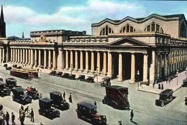 USA, New York, Midtown Manhattan, Pennsylvania Station eller Penn Station, åbnet i 1910. Billeddato: ca. 1910. Carl Simon-arkivet