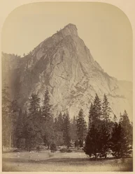 Tre brødre, set forfra, 4480 fod, Yosemite