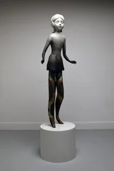 Twinkle, 2014 (oliemaling på bronze med malet bronzefod)