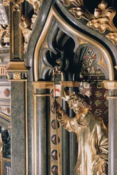 Detalje af pejsen i Robing Room malet træ