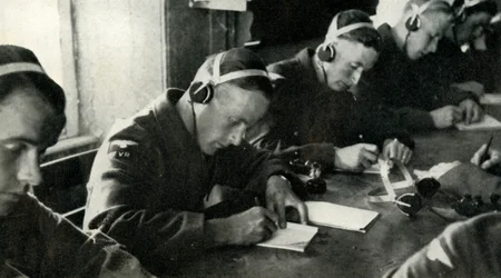 Uddannelse i telekommunikation, 1941.