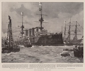 HMS Powerful, der forsvarer Ladysmith, vender tilbage til Portsmouth