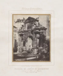Springvand i Jardin du Luxembourg (Grotten Marie de Medici)