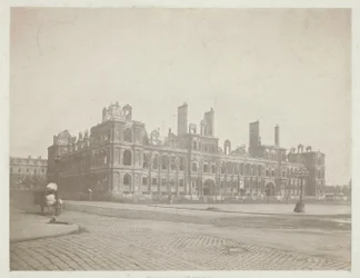 Paris Fire (The Facade of City Hall), fra serien "Paris Incendié"