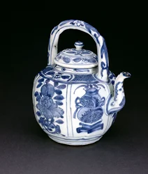 Blå og hvid kraak vinkande, Wanli, 1590-1610 (porcelæn)