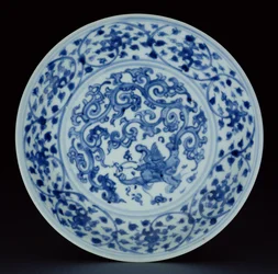 Fad malet med en drage (porcelæn)