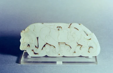 Plaque i form af en tiger, Han-dynastiet (206-220) (jade)