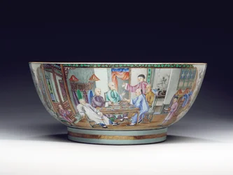 Rare and massive punchbowl, c.1775dani