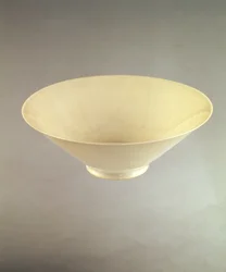 Yung lo vinkop fra Ching-te-Chen ovnene, ca. 1403-25 (porcelæn)