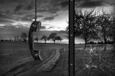 Et splintret mobiltelefonmarked