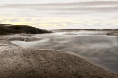 Tåget ro ved kysten