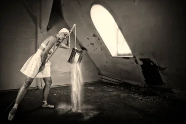 Den surrealistiske ballerina på loftet