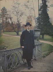 Constantin Mitrofanovitch Flórinsky, officer for Hans Majestæt Tzar Nicholas II Jaeger Regim..., 1907.