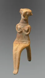 Figur af en siddende kvinde, 1800 f.Kr