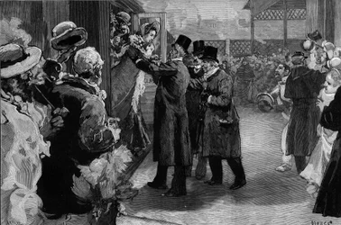 Louise Michel vendte tilbage til Frankrig (1830-1905) efter sin deportation for sin deltagelse i Pariserkommunen. Den blev budt velkommen på Saint Lazare station (Saint-Lazare) af Henri Rochefort (1831-1913), Louis Blanc (181-1882) og George Clemenceau (18