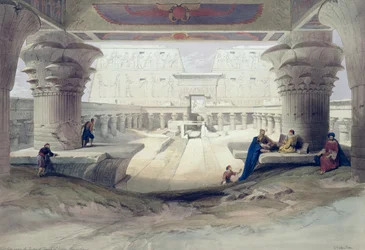 Udsigt under portikoen ved Edfu-templet, Øvre Egypten, plansche 32 fra bind I af Egypten og Nubien, graveret af Louis Haghe (1806-85), udgivet 1846
