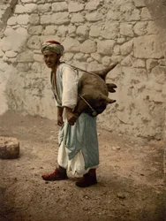 Vandbærer af Jerusalem, Det Hellige Land, ca. 1890-c. 1900 (fotokromtryk)