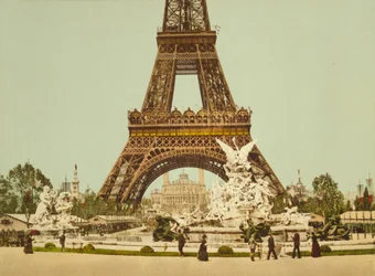 Eiffeltårnet og springvandet, Exposition Universelle, Paris, Frankrig, ca. 1900