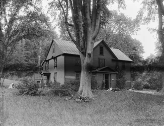 Hjemsted for Louisa M. Alcott [Orchard House], Concord