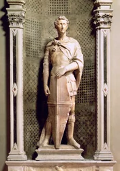 St. George i en niche med et relief af St. George, der dræber dragen nedenfor (marmor) (se også 55431 og 87899)