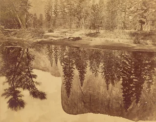 Tutokanula.  Yosemite-dalen.  (Den store høvding) - "El Capitan" - spejlet i Merced.