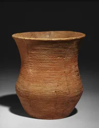 Klokkebæger fra en grav ved Radley, Barrow Hills, ca. 2500-2150 f.Kr. (ler) (se også 3073366)