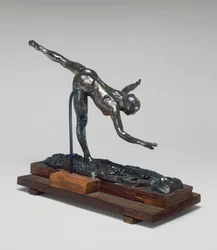 Arabesque over højre ben, højre hånd nær jorden, venstre arm udstrakt, ca. 18851890.